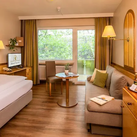 Hotel Akzent Berlin 3*